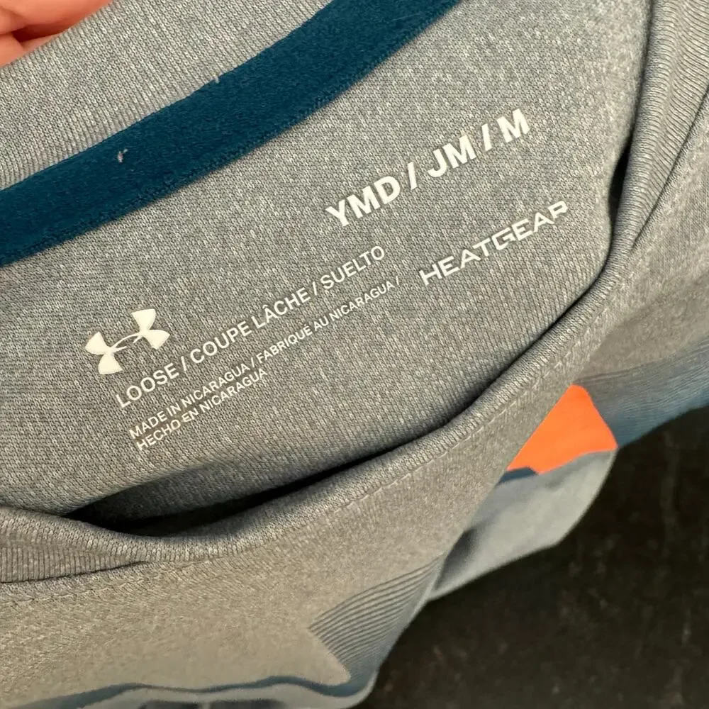 Under Armour Loose Fit Long Sleeve Tee in Gray/Orange